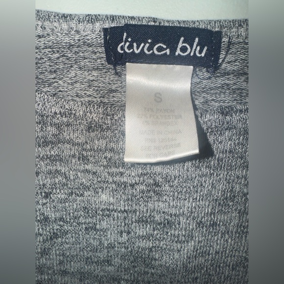 Gray Women's Top - Picture 3 of 3